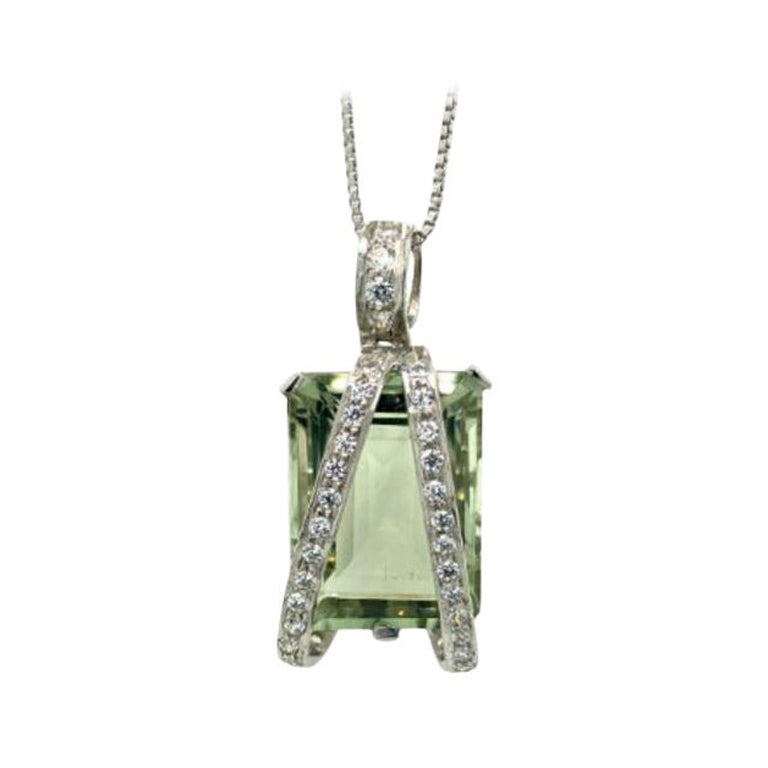 Big Green Amethyst and Zircon Designer Pendant in 925 Sterling Silver for Mom For Sale
