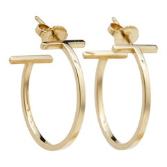 Tiffany & Co. Tiffany T Wire Medium Model 18k Yellow Gold Hoop Earrings