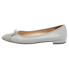 Prada Grey Patent and Leather Ballet Flats Size 42