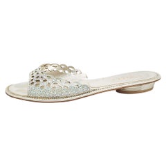 Sandalias planas de ante texturizado con adornos de cristal plateado Le Silla Talla 37,5