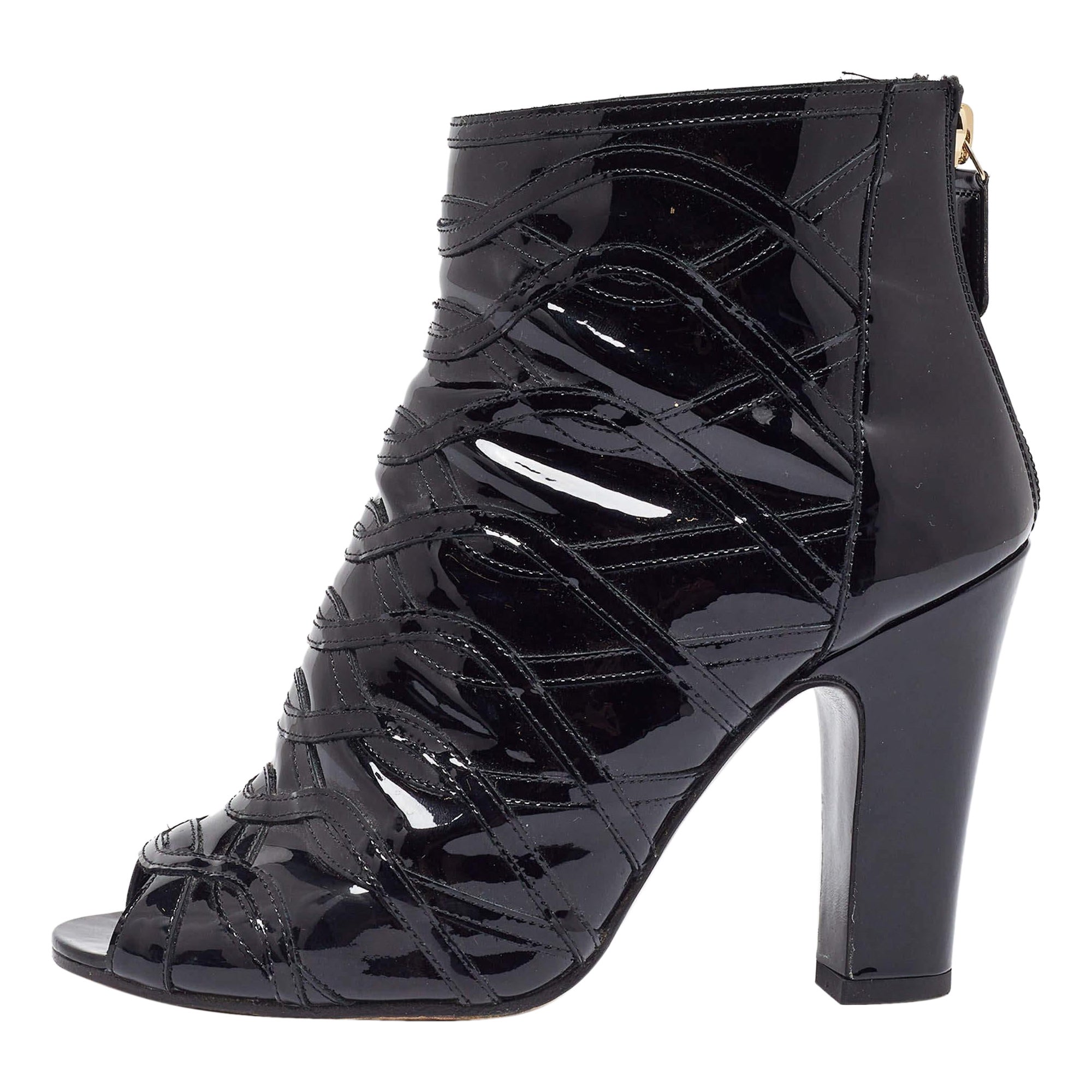 Chanel - Bottines peep toes en cuir verni noir - Taille 36
