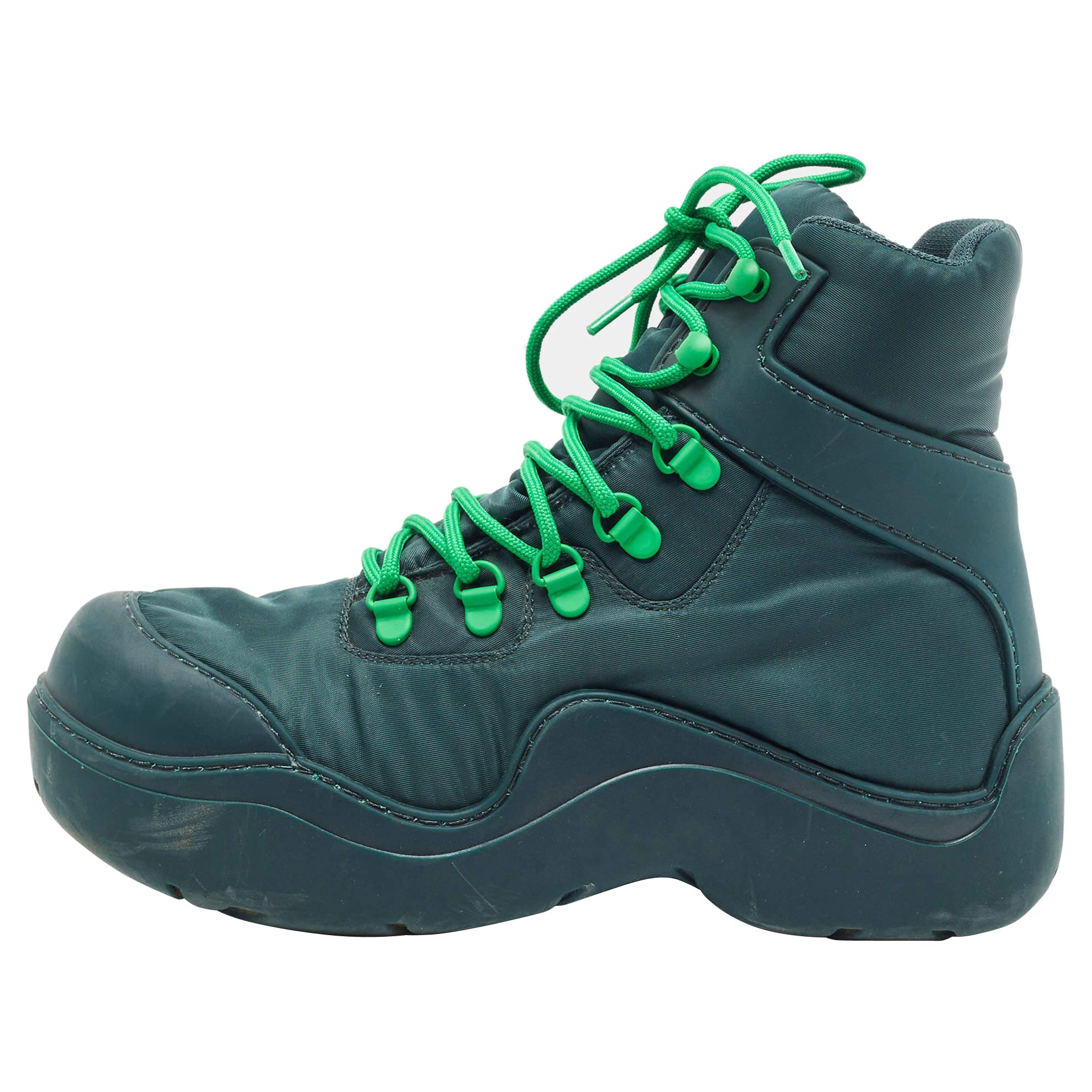 Bottega Veneta Bomber à lacets en nylon vert taille 37