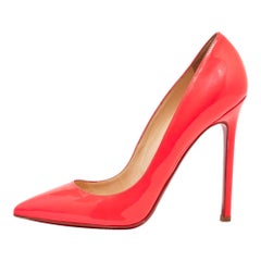 Escarpins So Kate à bout pointu en cuir verni rose Christian Louboutin, taille 37,5