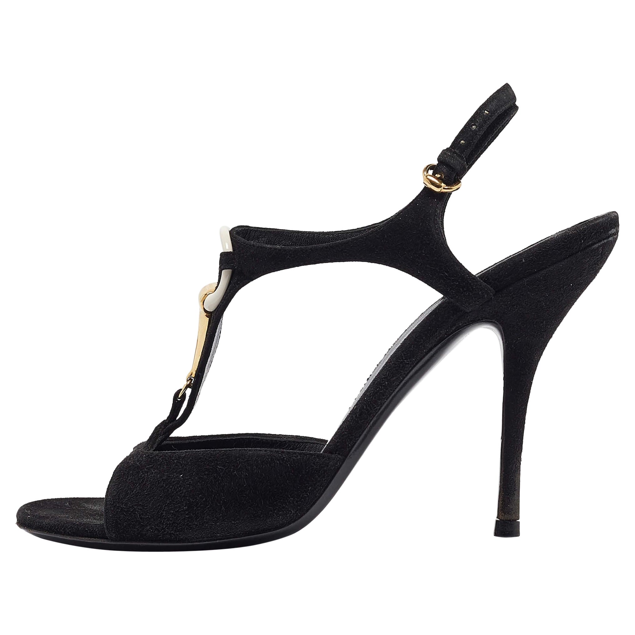 Gucci T-Strap en daim noir  Sandales à bout ouvert taille 38,5