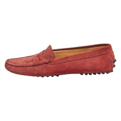 Tod's Mocassins Gommino Penny en daim rouge taille 36,5