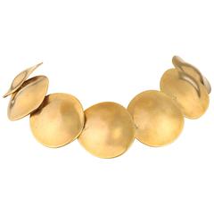ROBERT LEE MORRIS c.1980's 24K Gold Plated Brass Sculpted Disc Art Wear Necklace 1