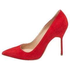 Manolo Blahnik Escarpins BB en daim rouge Taille 36.5