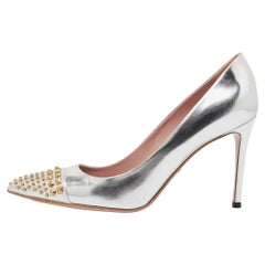 Gucci Silver Leather Studded Cap Toe Pumps Size 39.5