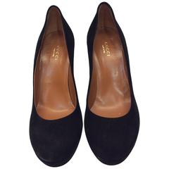Gucci Black Suede Pumps 10