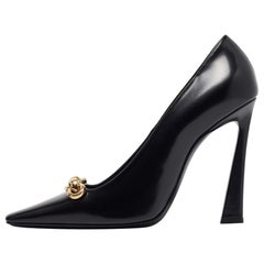 Saint Laurent - Escarpins à bout pointu en cuir noir - Taille 40