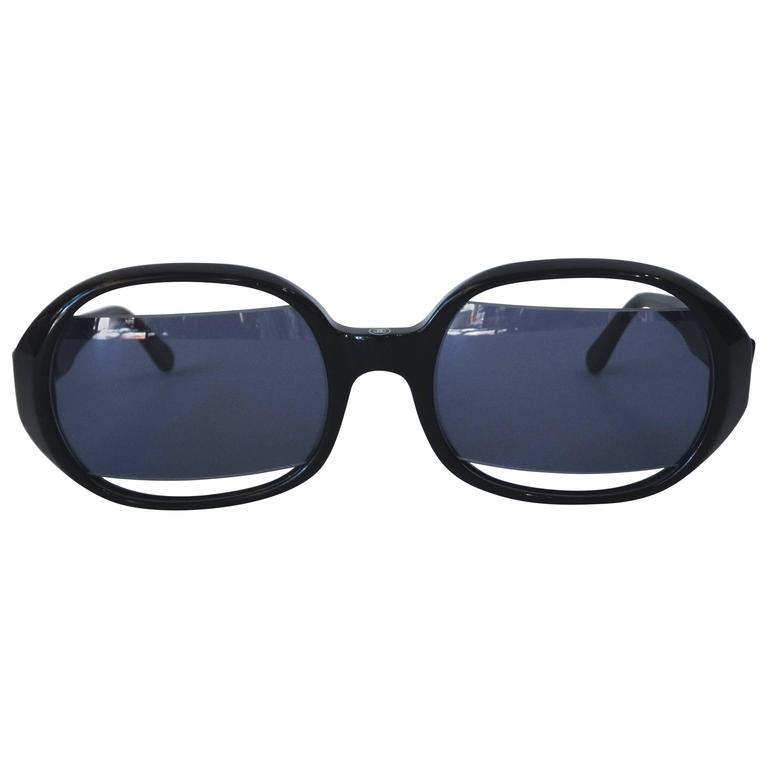 CHANEL Vintage Sunglasses Rare Oval Rectangular Black Small 