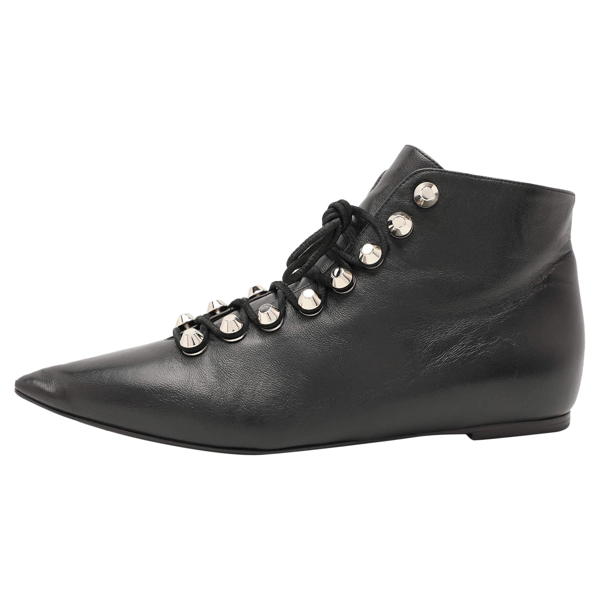 Balenciaga Botines de piel negra con puntera puntiaguda y cordones talla 36.5