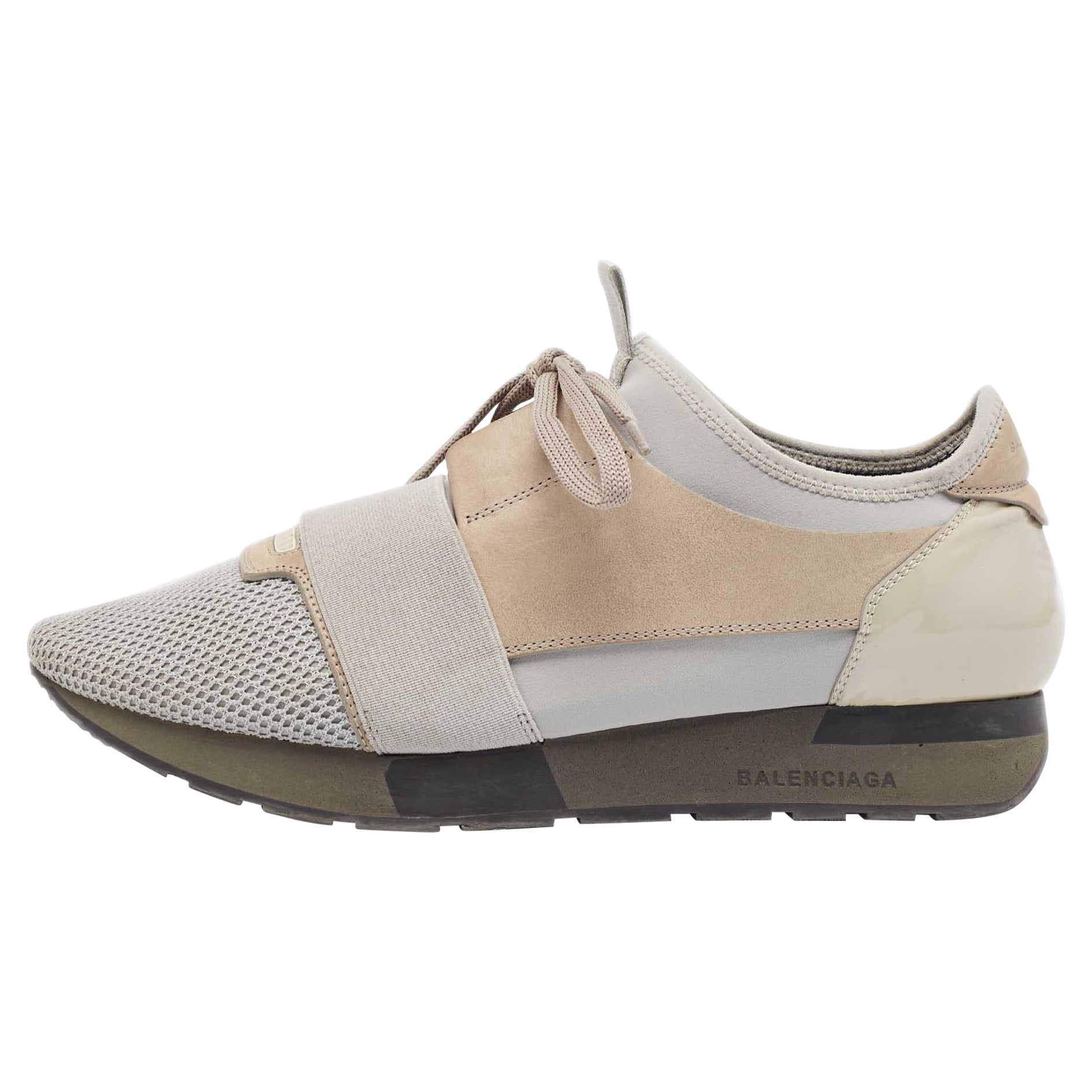 Balenciaga Grigio/Beige, tessuto a maglia e pelle, Race Runner Lace Up Sneakers Taglia 41 in vendita