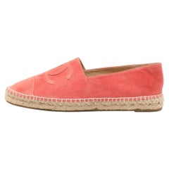 Chanel Pink Suede CC Cap Toe Espadrille Flats Size 42