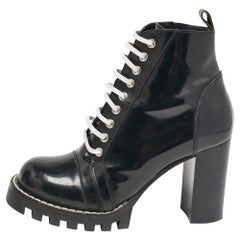 Louis Vuitton Black Leather Star Trail Ankle Boots Size 38.5