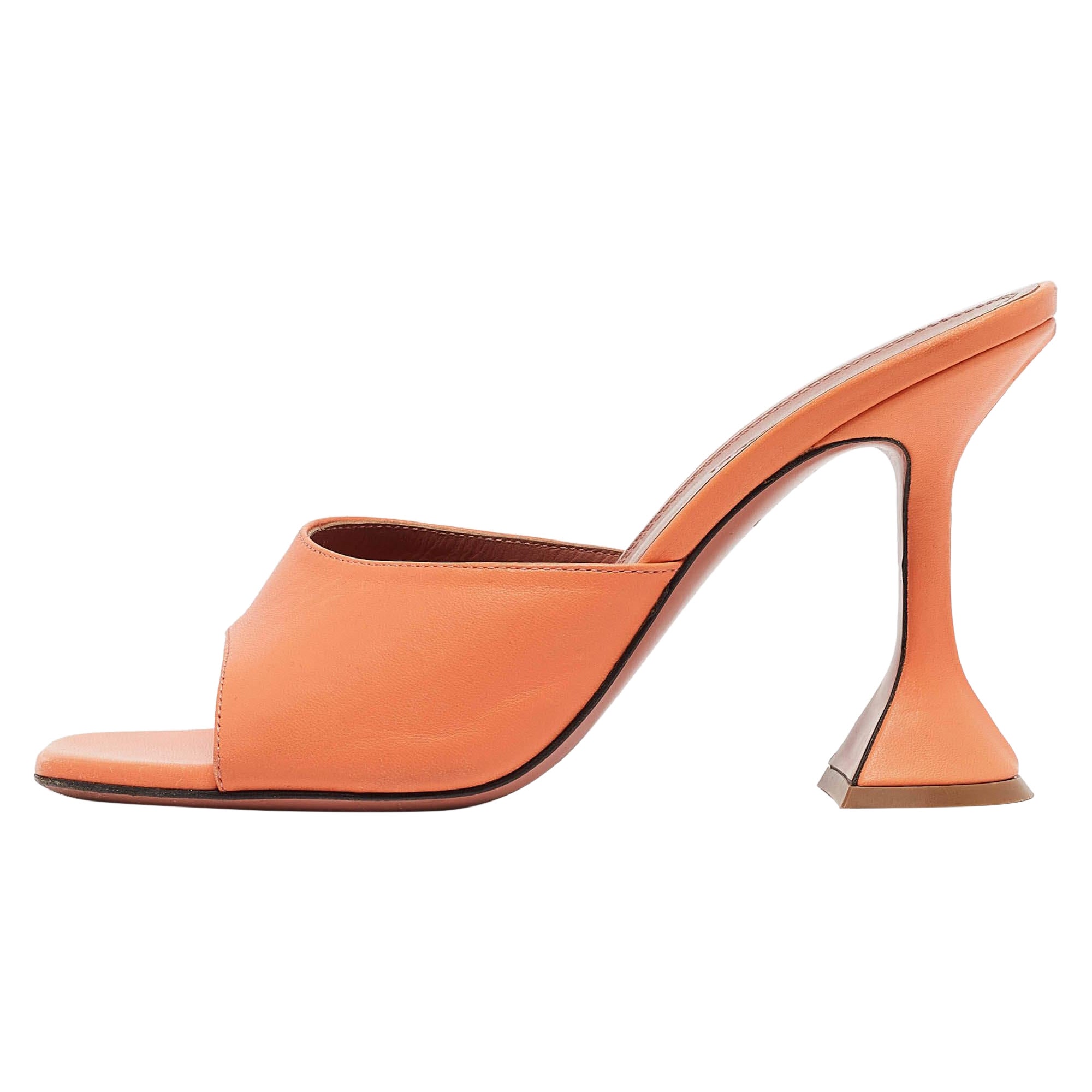 Amina Muaddi - Sandali Lupita in pelle arancione Taglia 37 in vendita