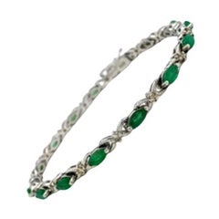 Bracciale contemporaneo con diamante smeraldo in argento 925, regalo per la mamma