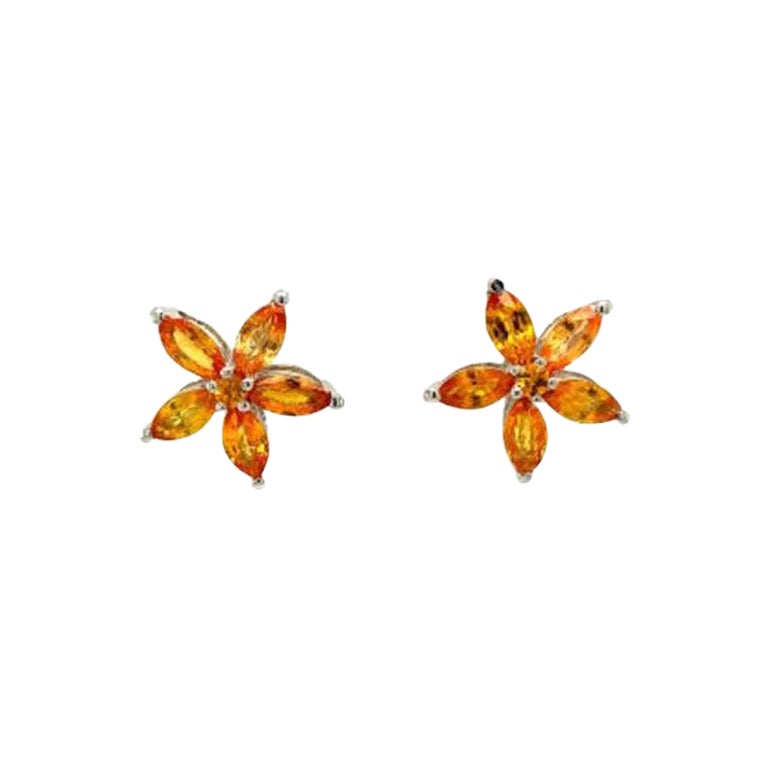4.30 Carat Sapphire Flower Pushback Earrings Gift for Mom Jewelry in 925 Silver For Sale