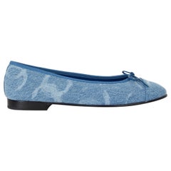 CHANEL light blue 23B CC PRINTED DENIM Ballet Flats Shoes 38.5 fit 38