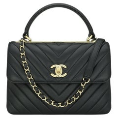 CHANEL Trendy CC Chevron Bag Small Black Lambskin Light Gold Hardware 2019