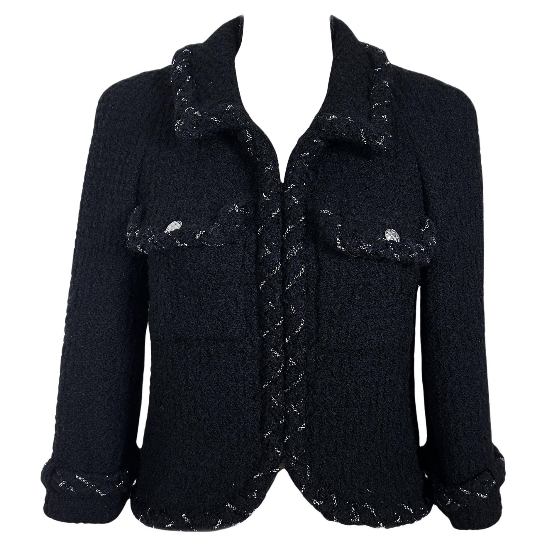 Chanel Iconic Anna Wintour Black Tweed Jacket with Chain Trim 38 FR For Sale