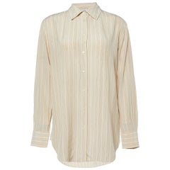 Loro Piana, chemise boutonnée en soie beige à rayures, taille M