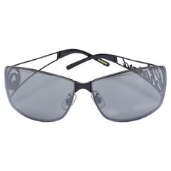 Chopard Gafas de sol rectangulares con logotipo de cristal en tono negro/gris SCH532S