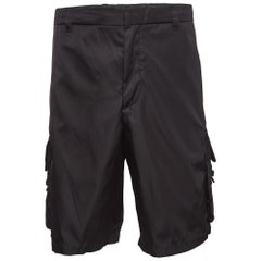 Prada Short cargo en nylon noir XXL