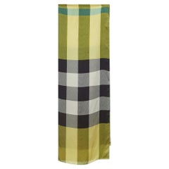 Stola in seta con stampa a quadri giganti di Burberry in giallo/verde