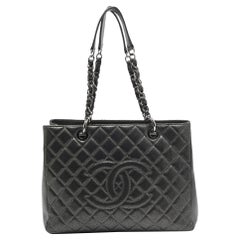 Chanel Fourre-tout GST en cuir caviar matelassé gris foncé