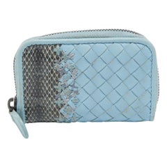 Portamonete Bottega Veneta in pelle Intrecciato Blu e pelle Karung