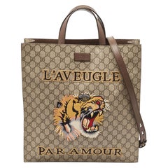 Gucci Fourre-tout L'Aveugle Par Amour GG Supreme Canvas beige