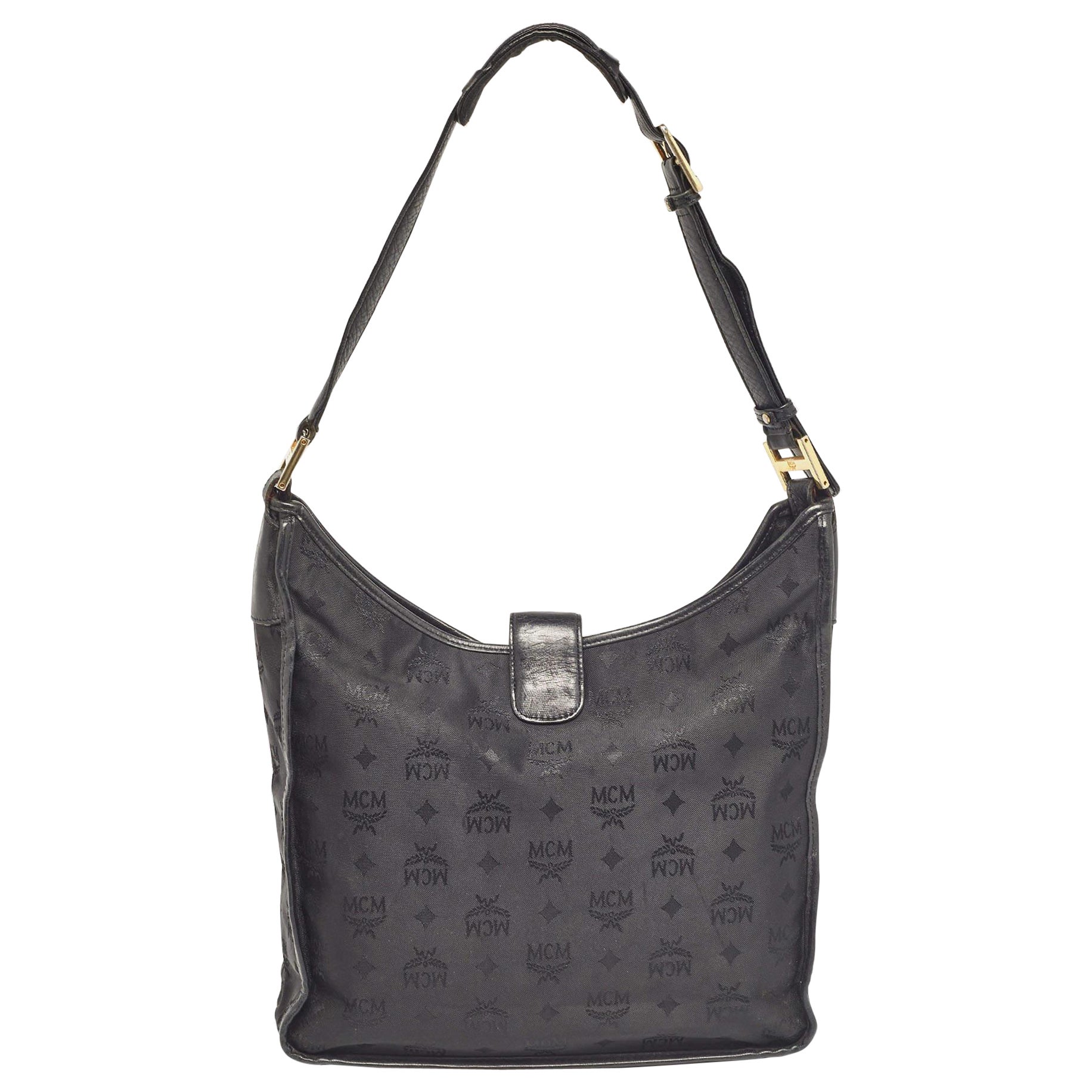 Bolso de hombro MCM Visetos negro de nailon y piel con cremallera en venta