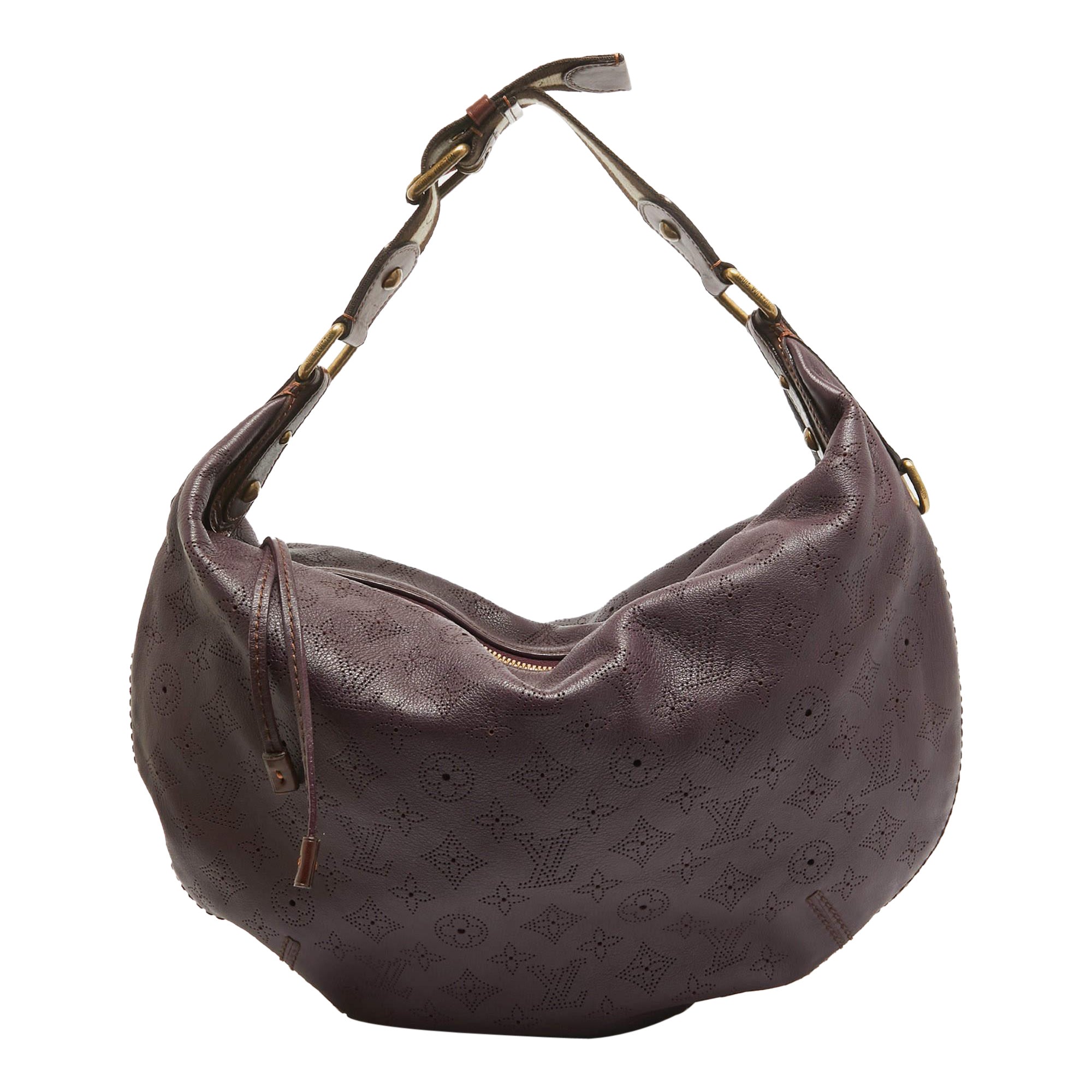 Louis Vuitton Aubergine Monogram Mahina Leather Onatah GM Bag For Sale