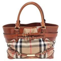 Burberry Marrone/Beige House Check in tela e pelle Tote media a briglia larga