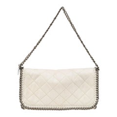 Stella McCartney Bolso con solapa Falabella de ante sintético acolchado blanco roto