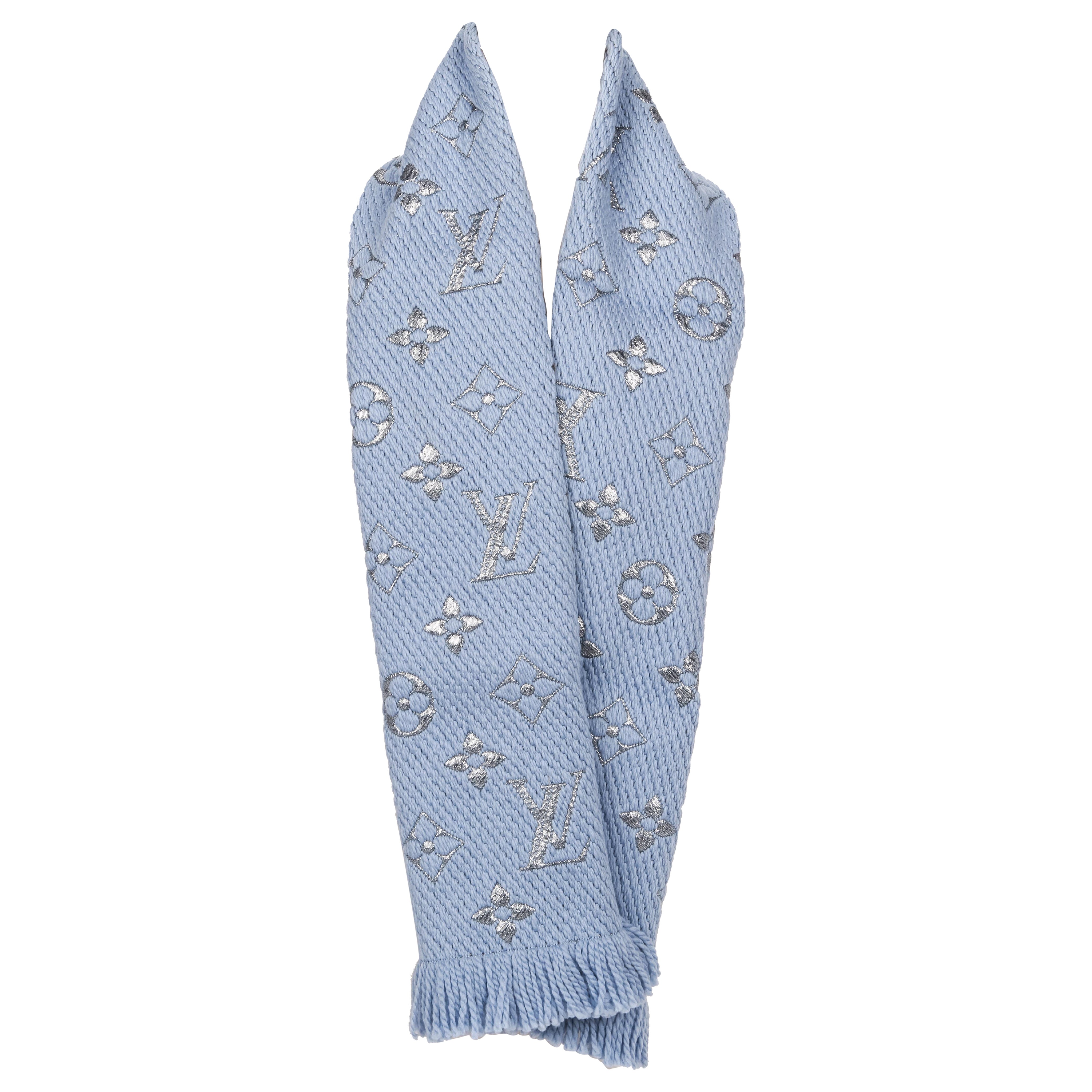 New Louis Vuitton Logo Blue Metallic Woven Scarf For Sale