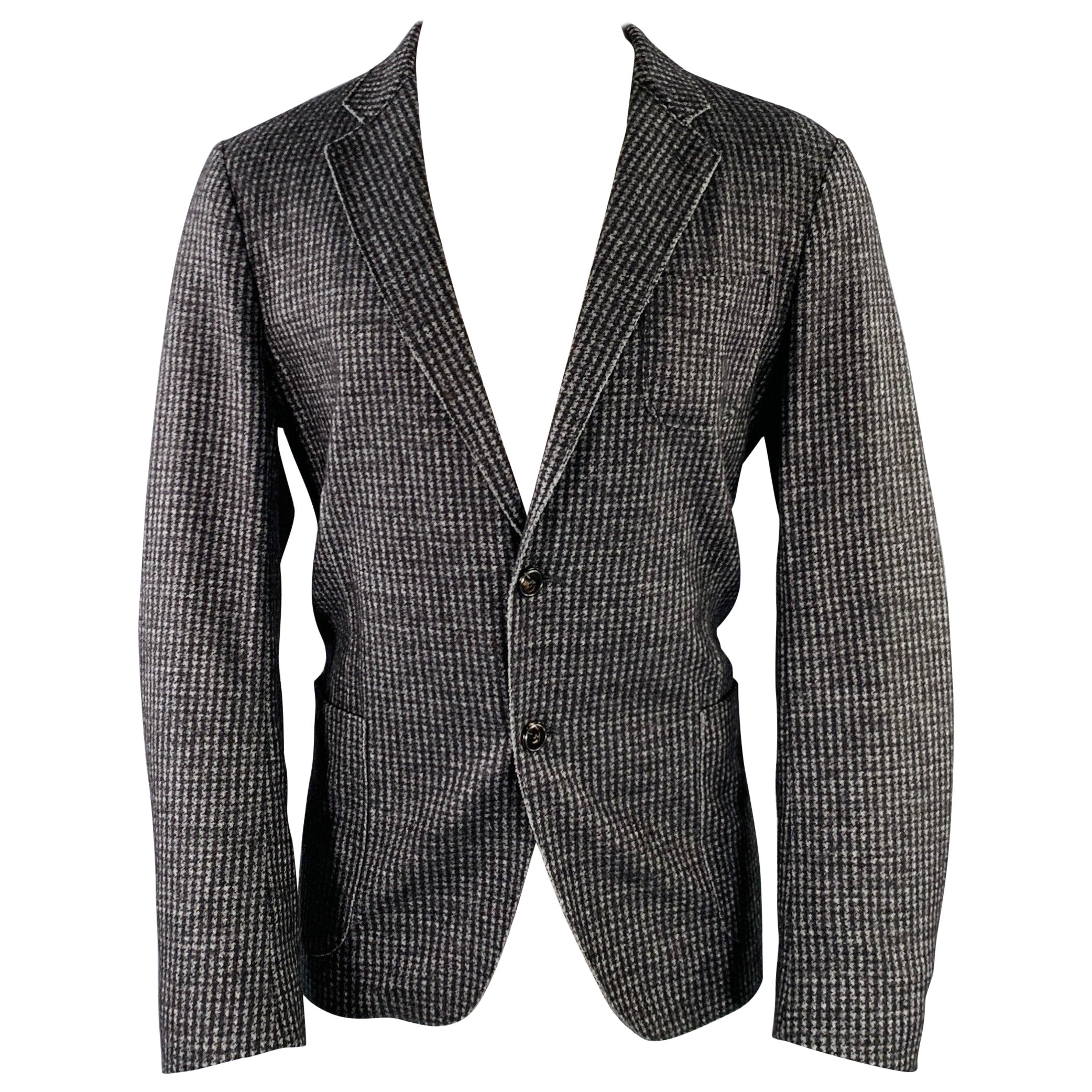 ARMANI COLLEZIONI Size 40 Grey Charcoal Checkered Wool Blend Sport Coat For Sale