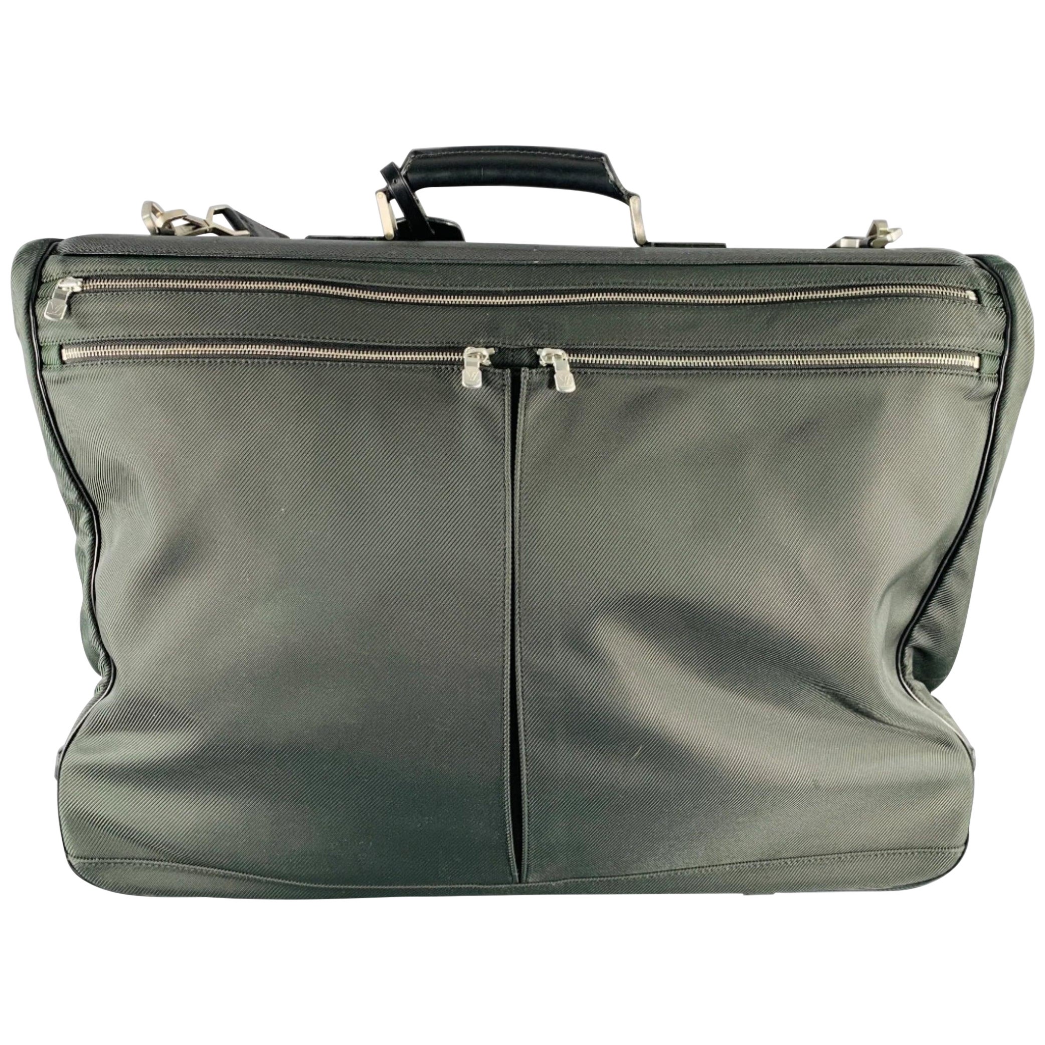 Louis Vuitton Taiga - 66 For Sale on 1stDibs | lv taiga Louis Vuitton Taiga - 66 For Sale on 1stDibs | lv taiga