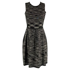 M. I. Missoni Taglia 4 Vestito in maglia bianca e nera con linea ad A