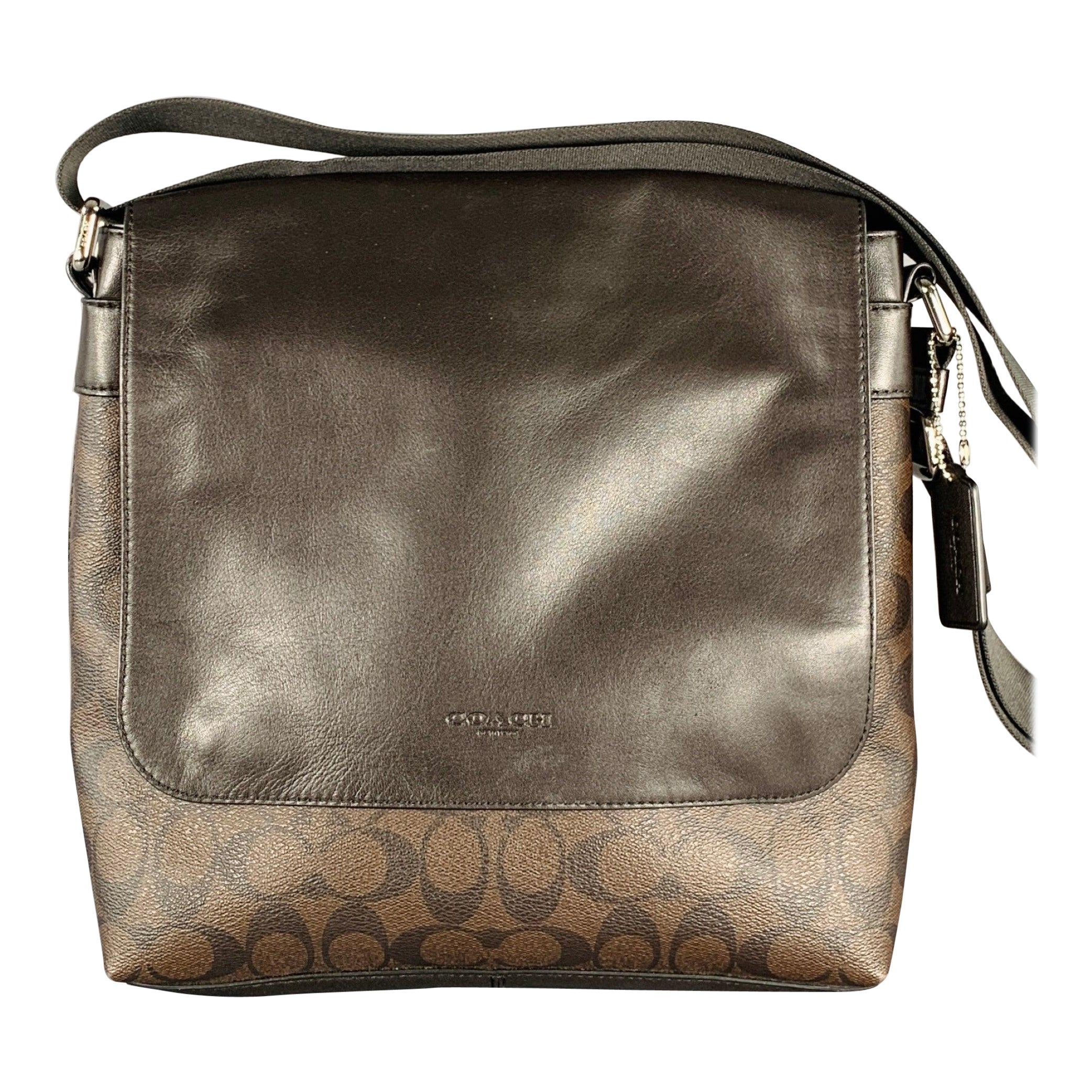 Bolso Crossbody de piel recubierta de lona con logotipo marrón COACH en venta