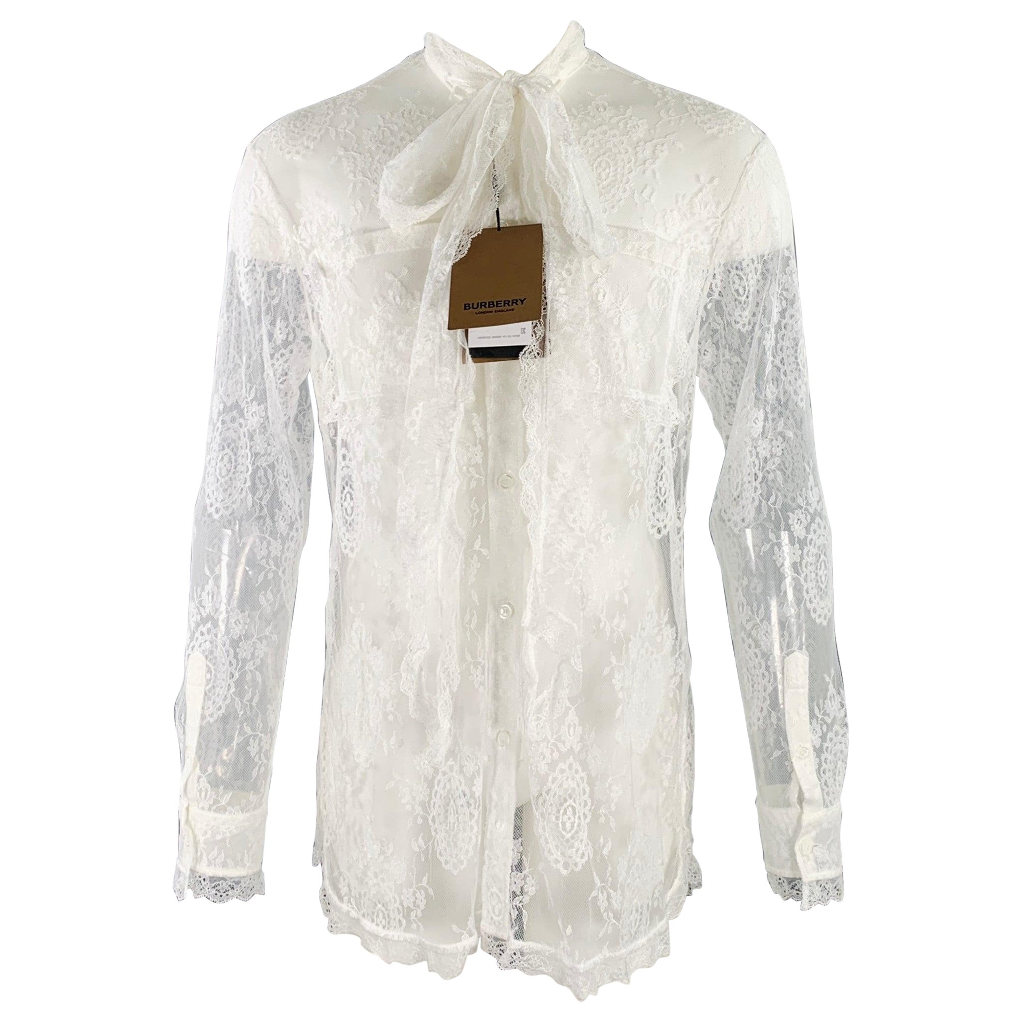 Burberry Taglia XS Camicia a maniche lunghe in pizzo bianco misto viscosa con fiocco in vendita