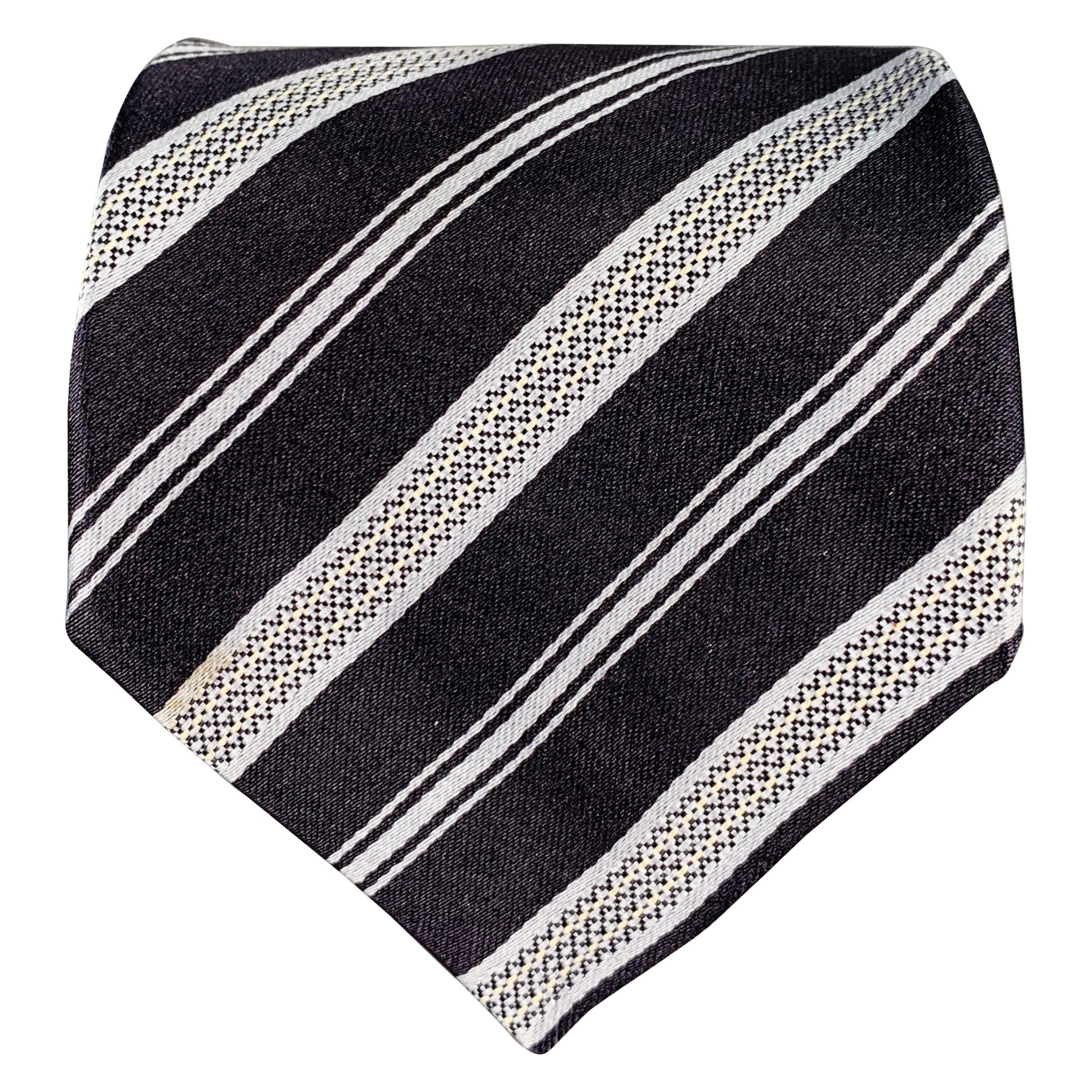 ERMENEGILDO ZEGNA Navy Light Blue Diagonal Stripe Silk Jacquard Tie For Sale