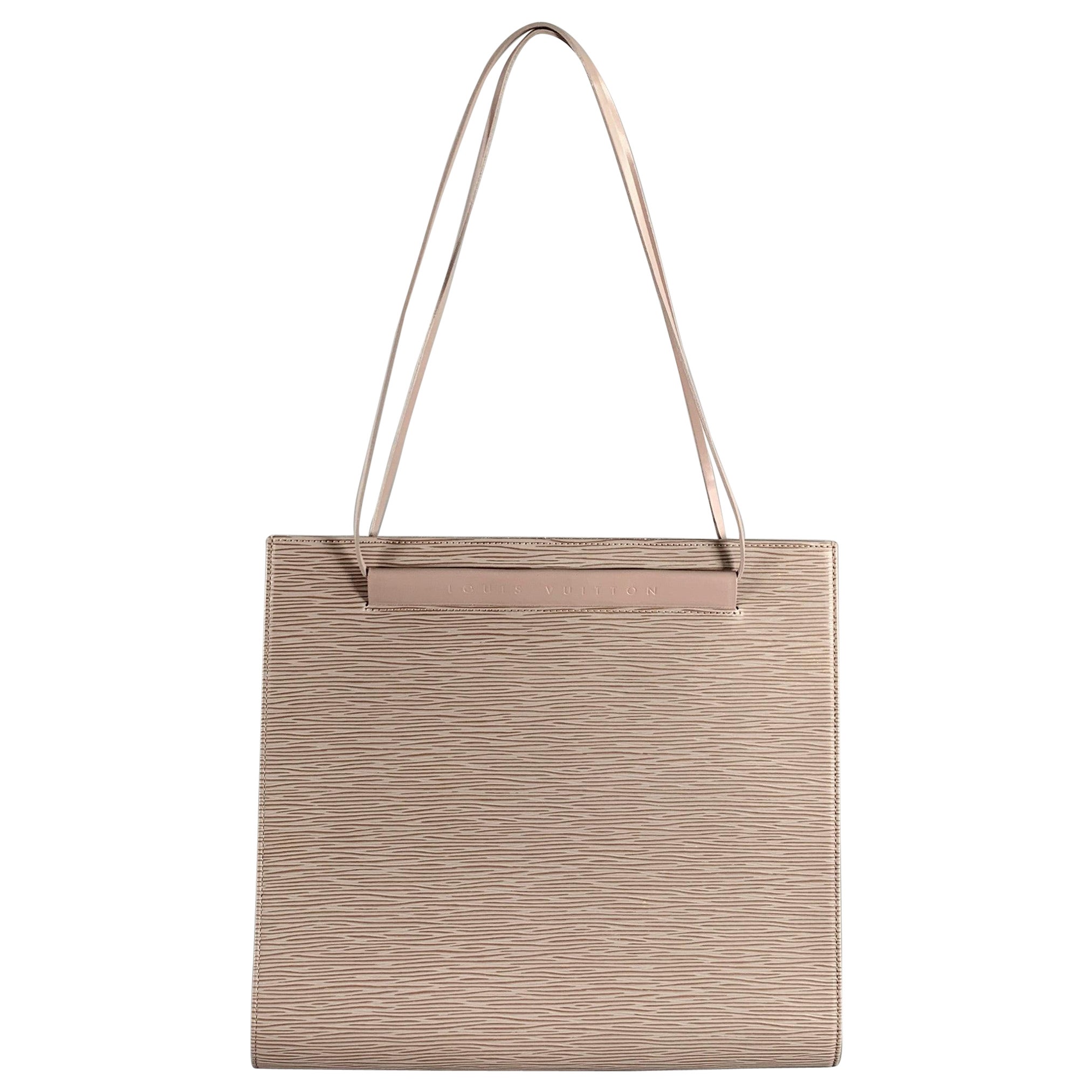 What is Louis Vuitton epi leather?