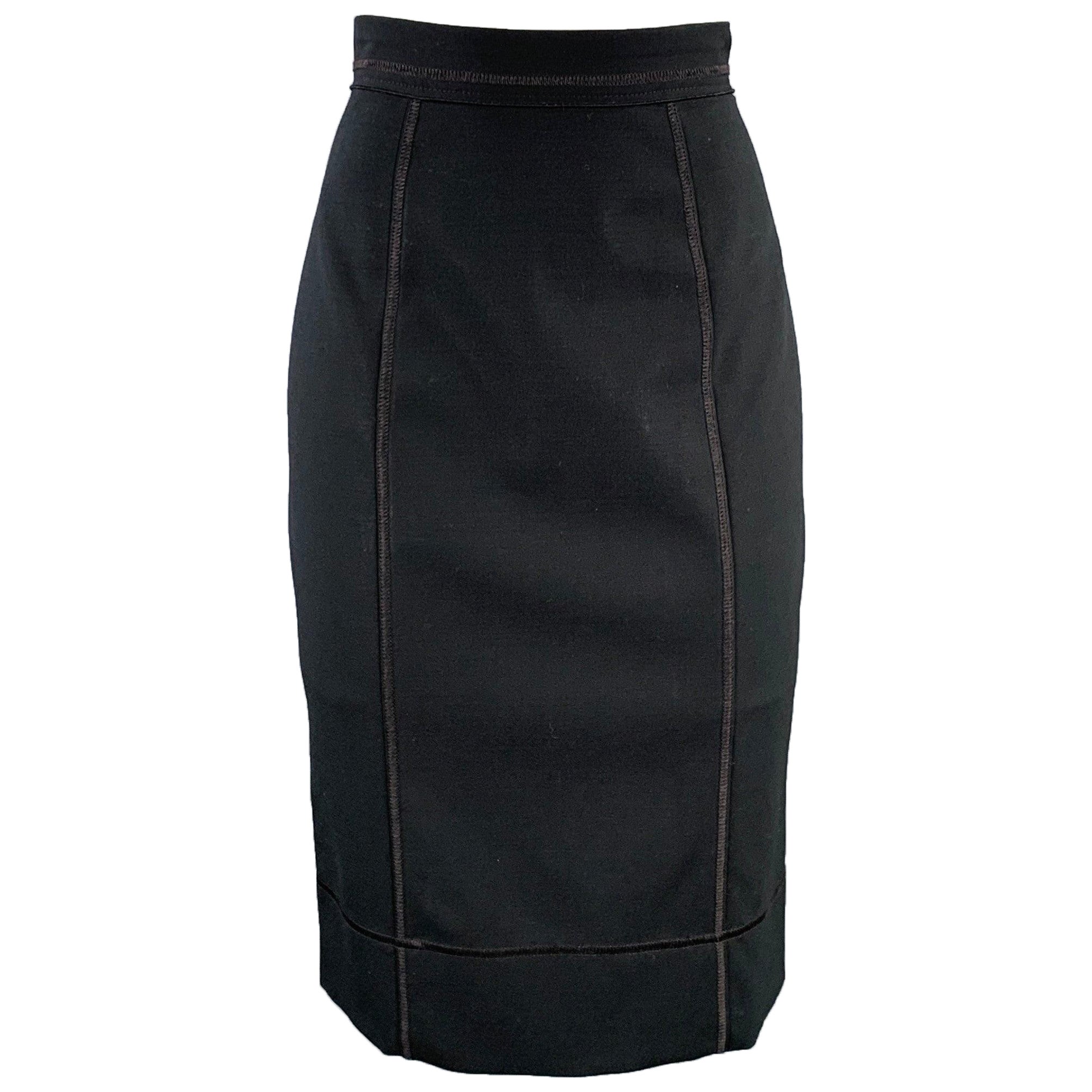 Dolce & Gabbana Taille 4 Jupe en laine vierge noire à coutures inversées
