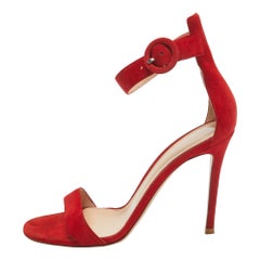 Gianvito Rossi Rote Portofino-Sandalen aus Wildleder mit Knöchelriemen Größe 38,5