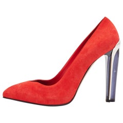 Alexander McQueen Red Suede Pointed Toe Pumps Size 39