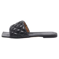 Bottega Veneta Black Leather Lido Flat Slides Size 39