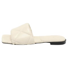 Bottega Veneta Cream Leather Lido Flat Slides Size 36
