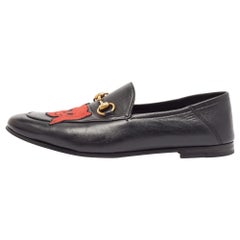 Gucci Slip On Loafers aus schwarzem Leder, Größe 43